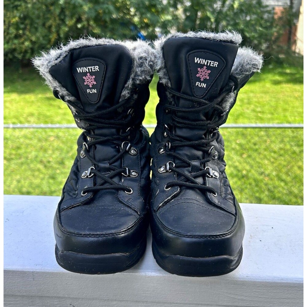 Totes Winter Fun Women’s Size 7M Black Quilted Faux Fur Lined Lace-Up Boots